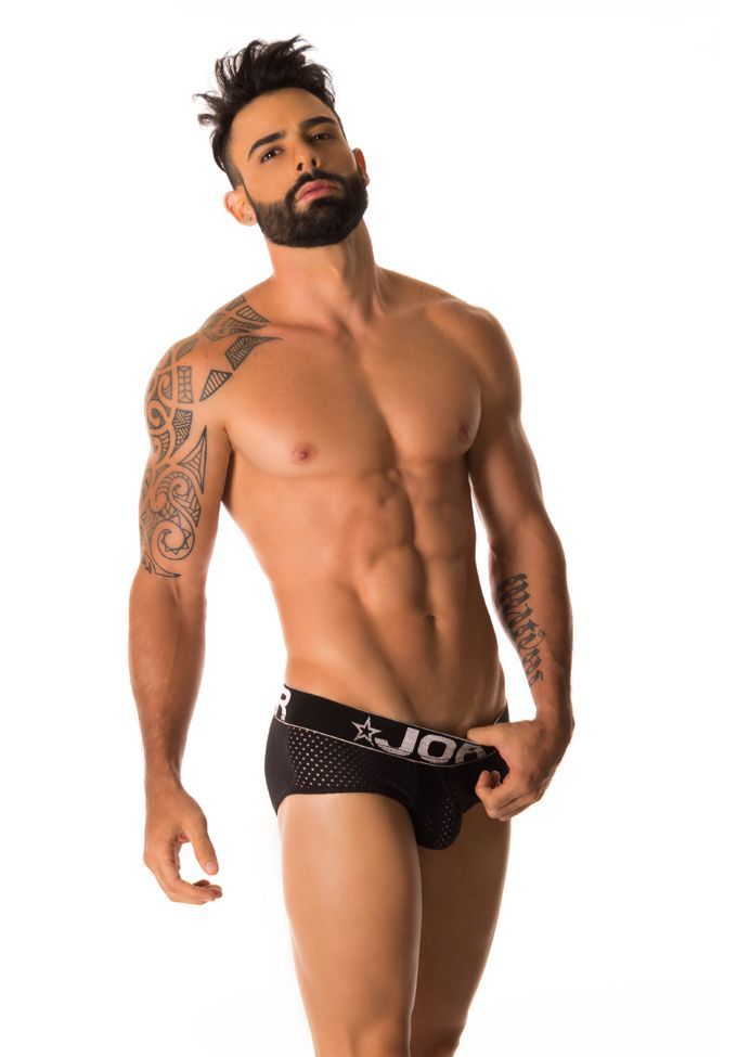 JOR 0166 white S Rally Brief