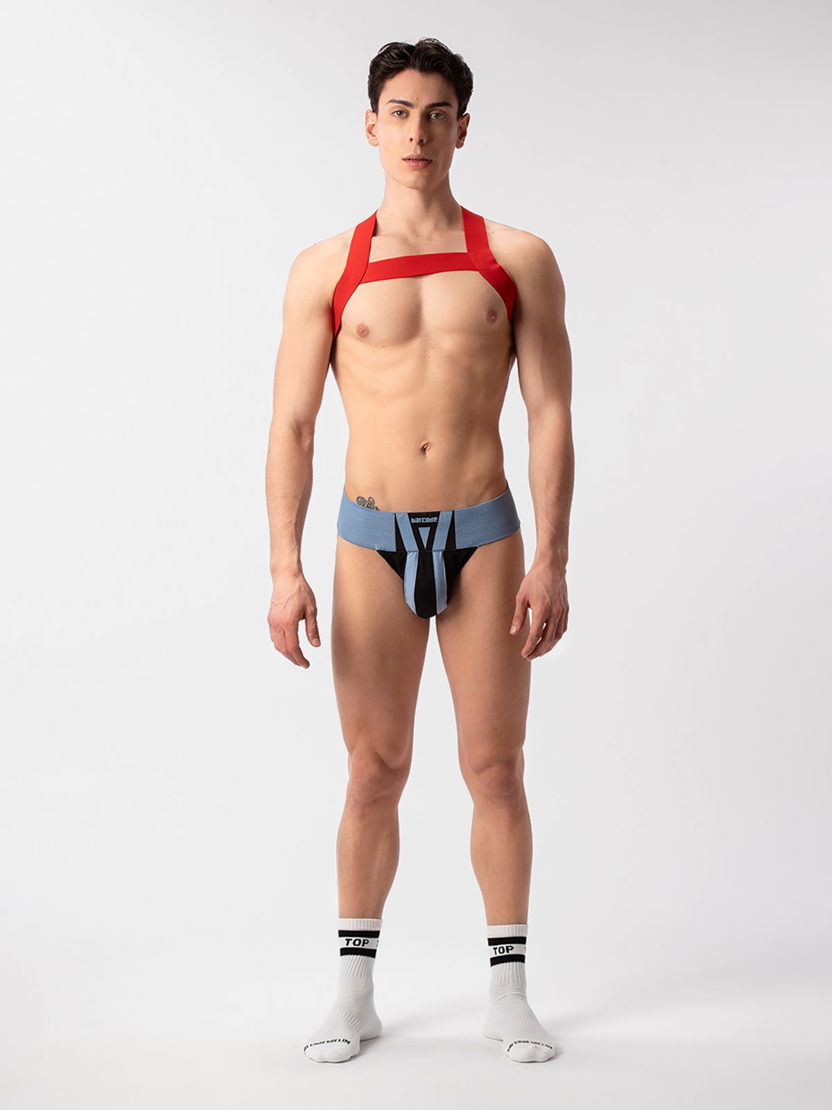 Brunos \  \ Barcode Berlin \ Jock Zuri | Bluebeige