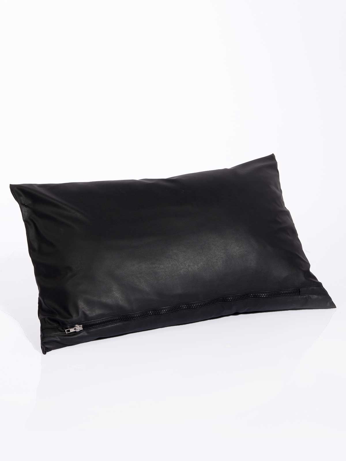 Pillow | Black