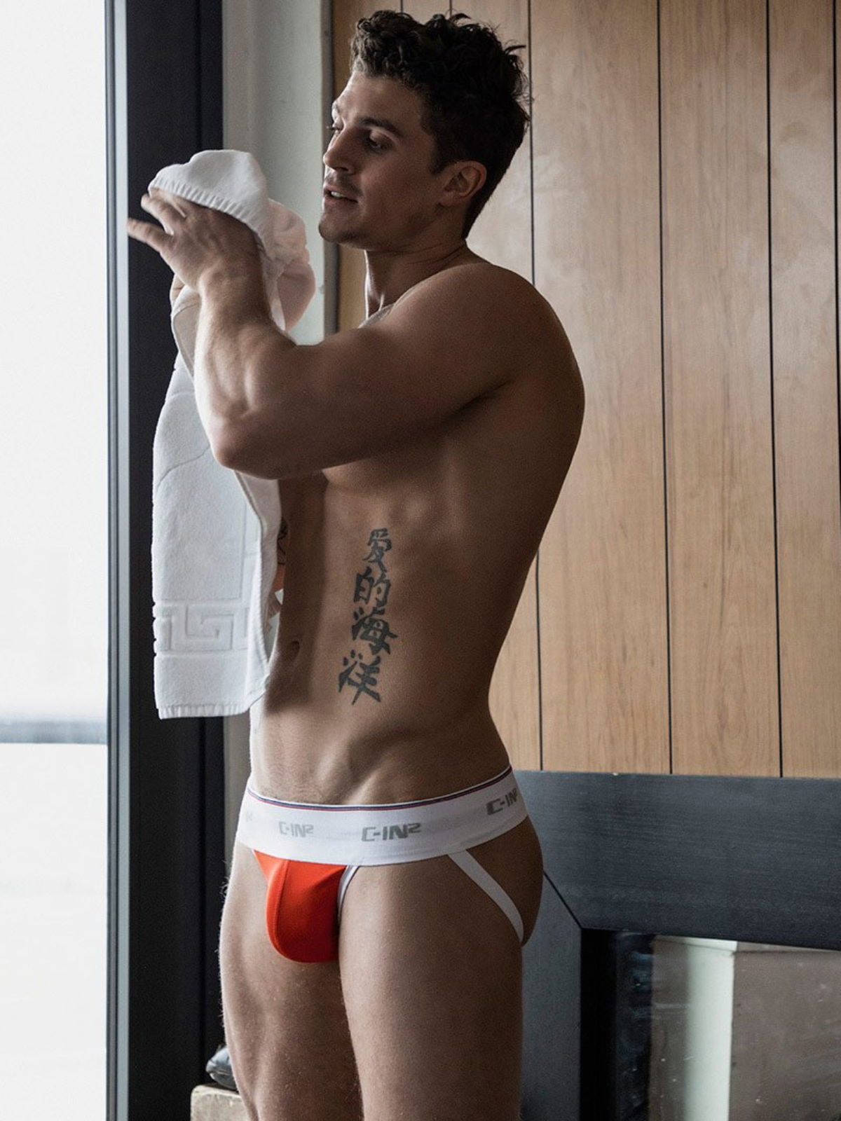 Brunos \ Jocks \ C-IN2 \  Throwback Jock | Ronny Red