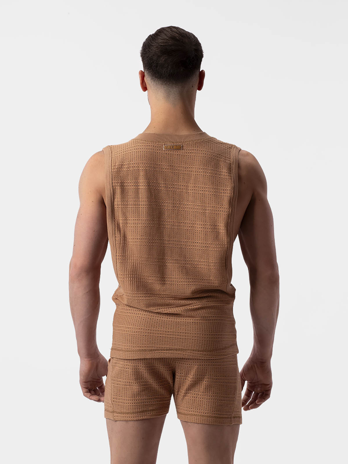 Brunos \ Sportswear \ Barcode Berlin \ Tank Top V-Neck Mayo | Brown