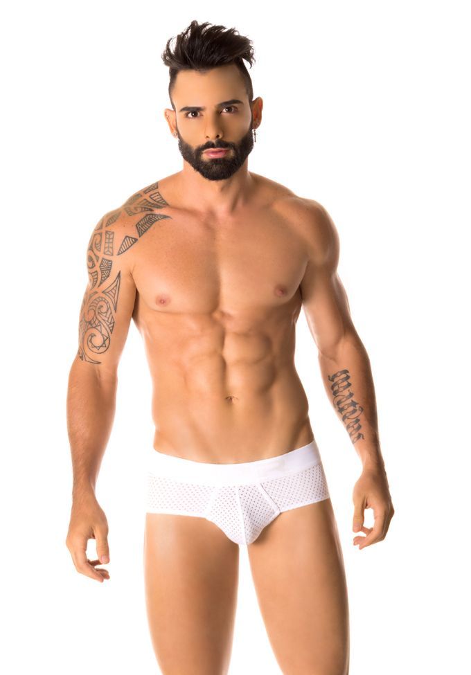 JOR 0166 white S Rally Brief