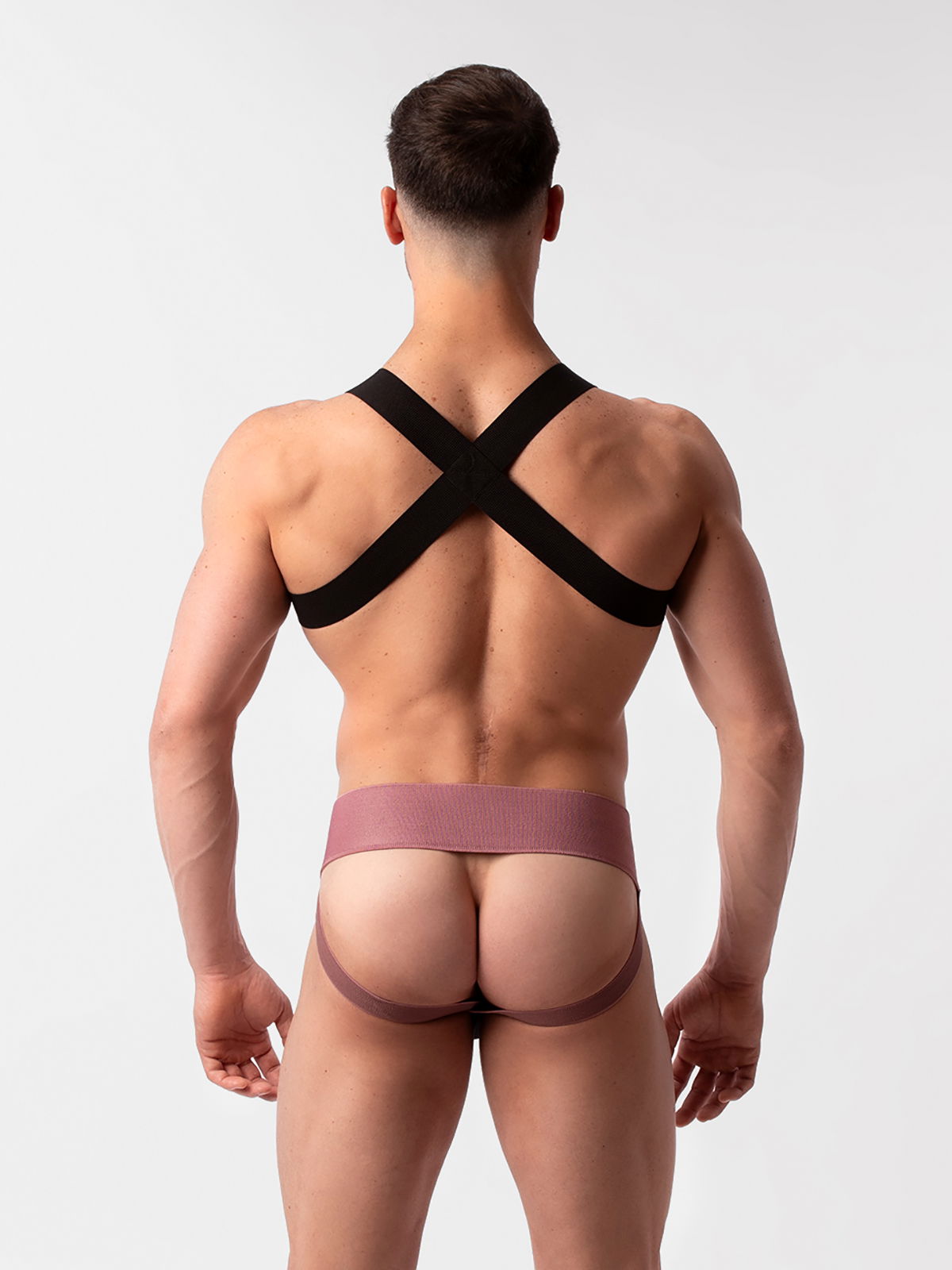 Brunos \  \ Barcode Berlin \ Jock Zuri | Brownishpurple