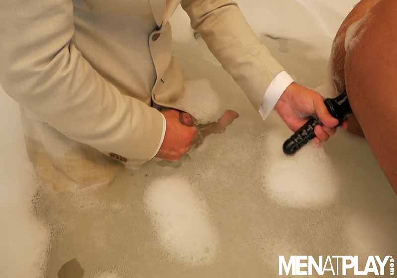 Brunos \ Anzug / Suit & Tie  \ MenAtPlay \ Submit and Play #3 | DVD
