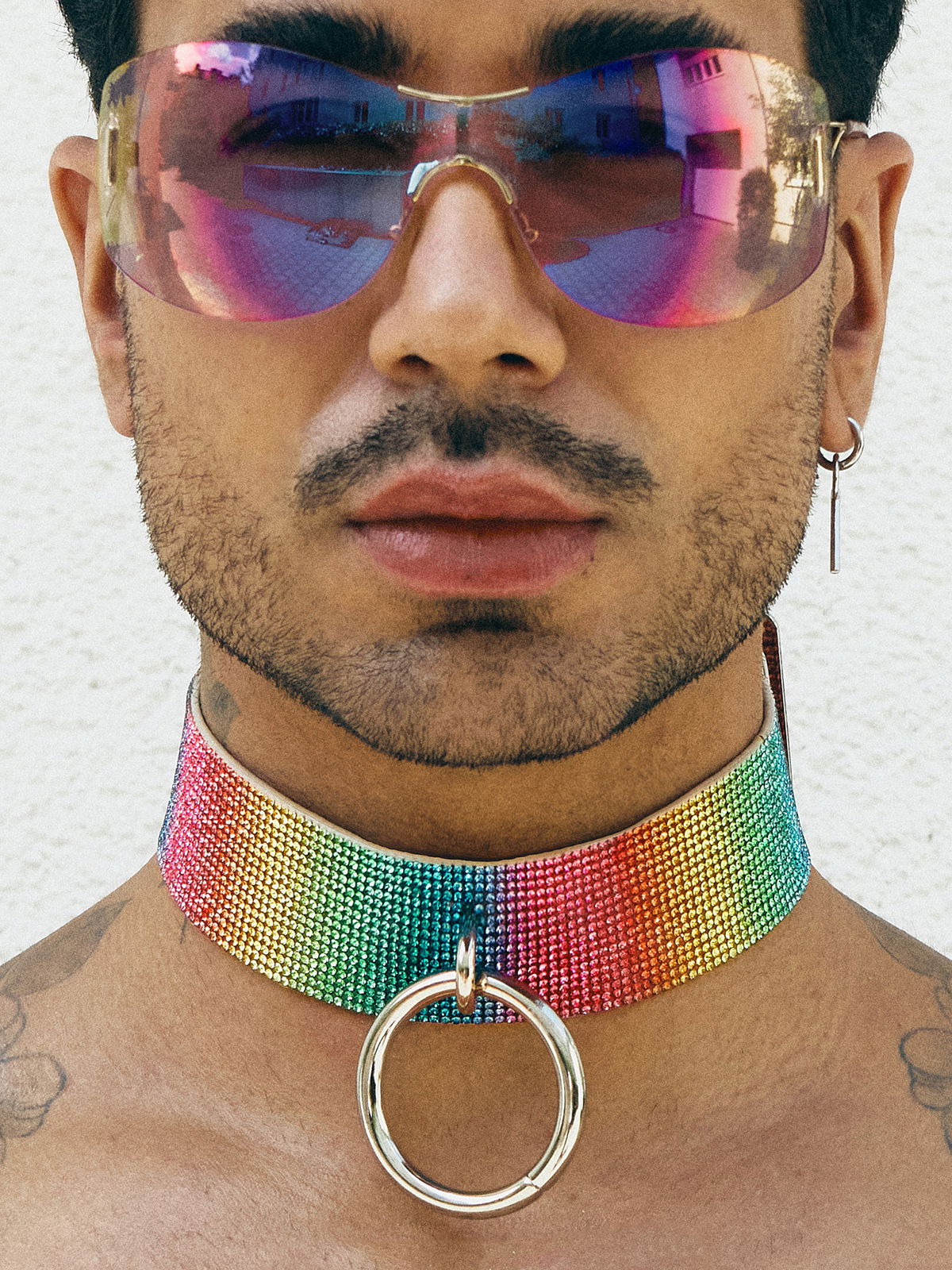 Brunos \ NEU \ Lorand Lajos \ Lorand Lajos rainbow S/M Choker mit Ring (4cm) Crystal